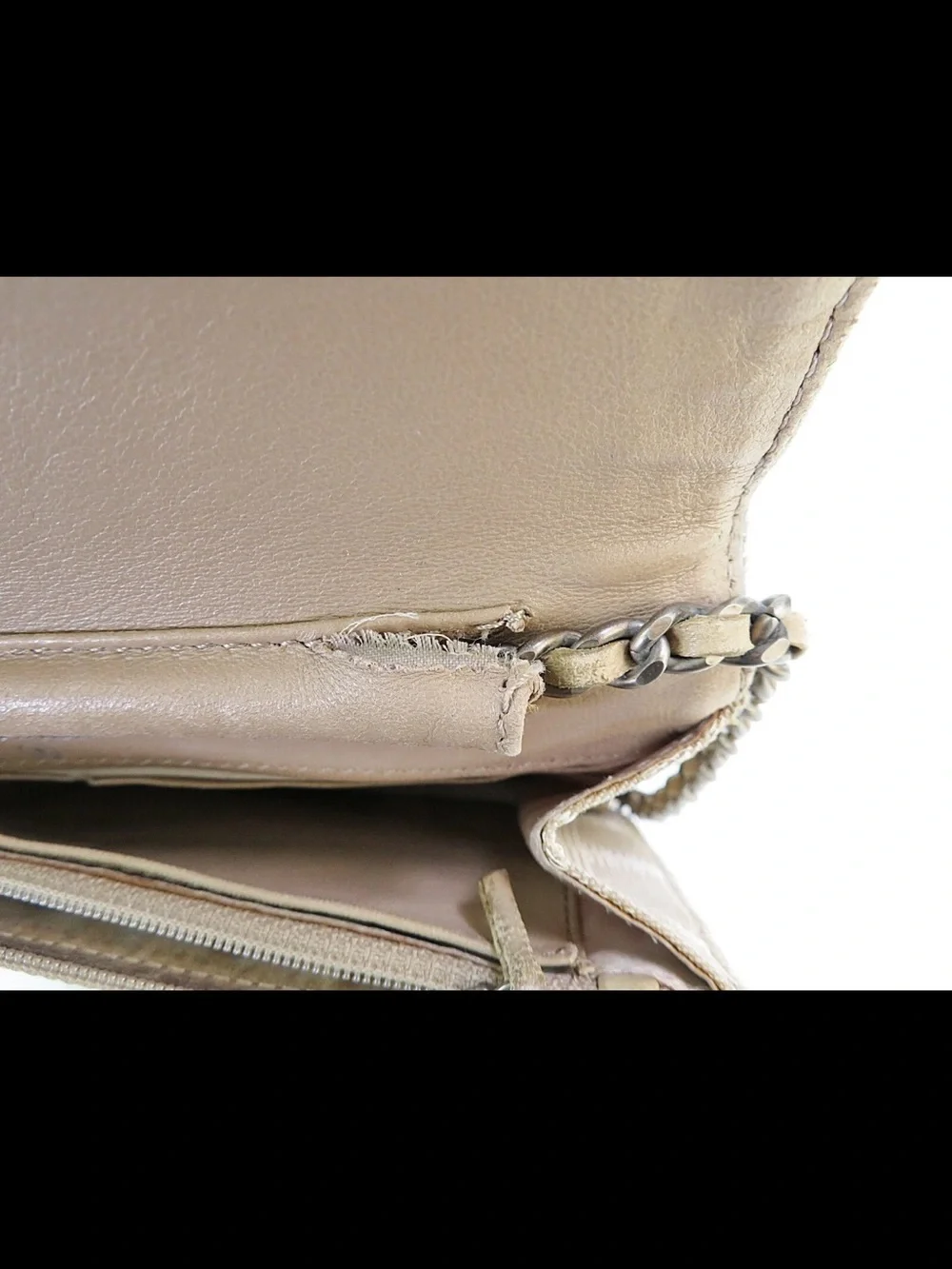 CHANEL Beige Quilted-Pattern Chain Crossbody Bag